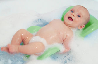In which water to bathe a newborn