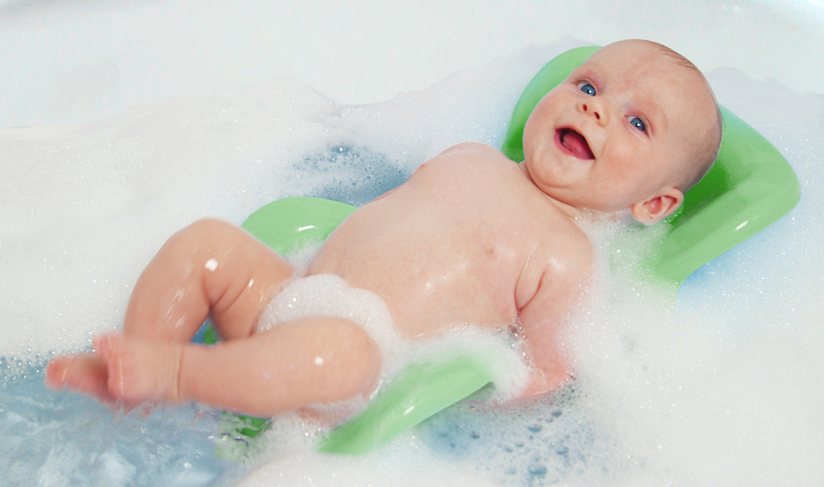 In which water to bathe a newborn