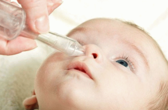 How to instill drops in the nose of a newborn
