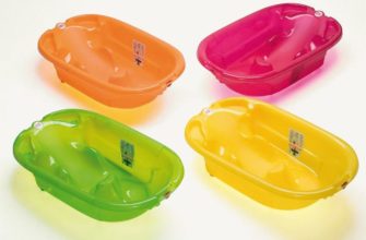 Bath for a newborn