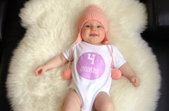 What should a child be able to do at 2 months