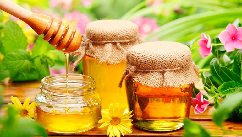 breast-feeding honey