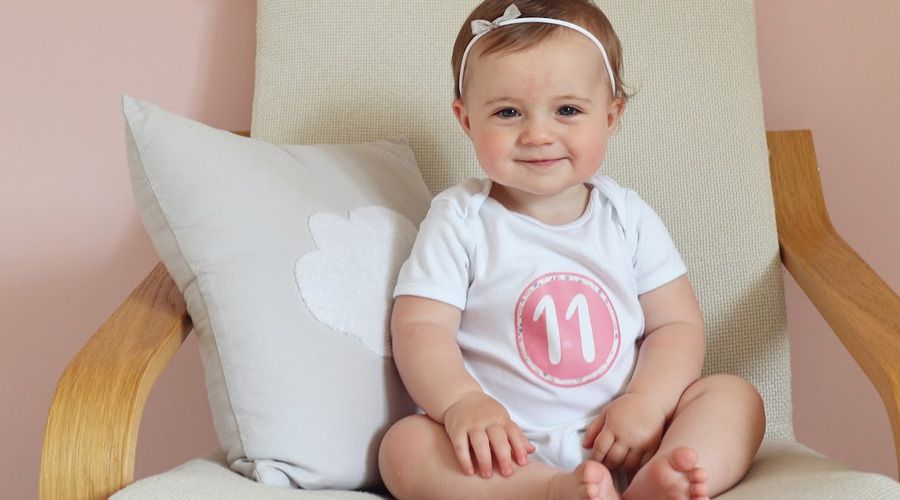 What a baby can do at 11 months