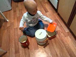 what-to-do-baby-in-the-kitchen