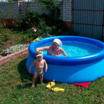 inflatable pool-intex