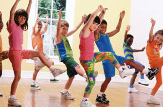 What dances to give the girl