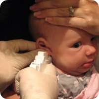 pierce-ears-to-small-baby