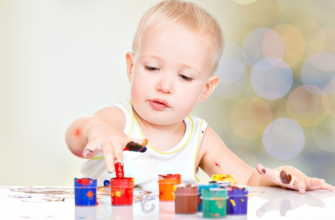 teach a child to distinguish colors