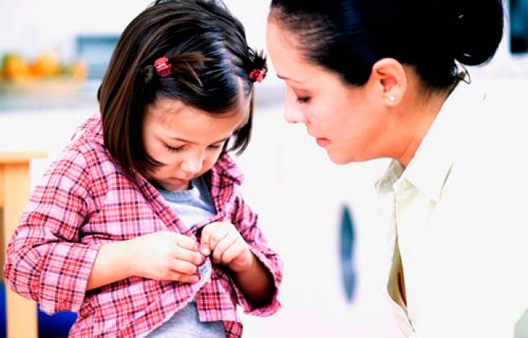teach baby to dress