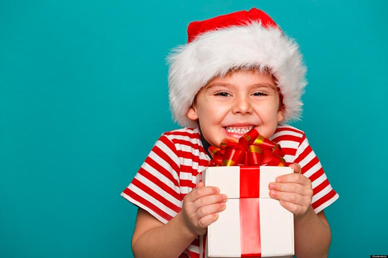 baby-requires-gifts-3