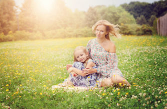 mother with daughter