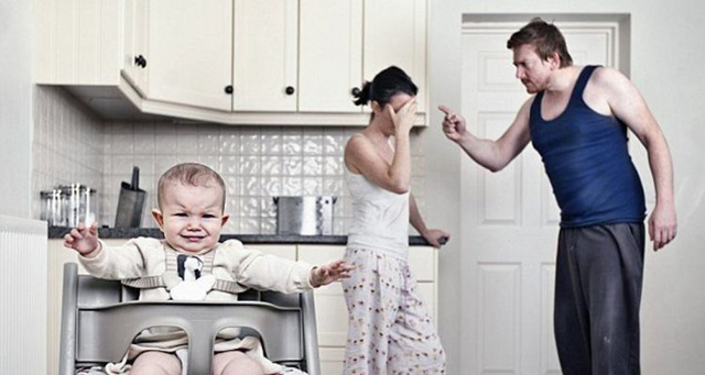 How family scandals affect a child: what parents should do