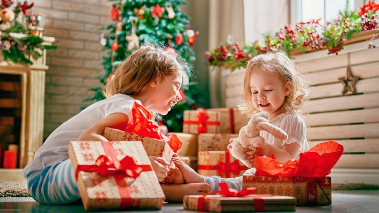 What to give a child for the New Year