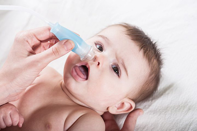 breast-milk-in-spout