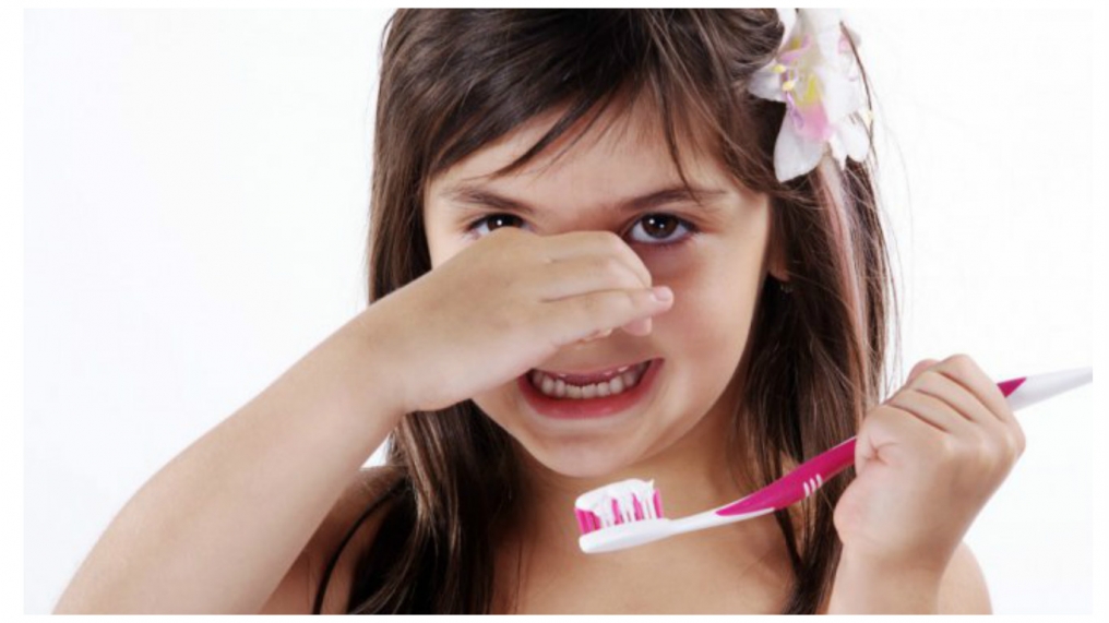 the child has bad breath